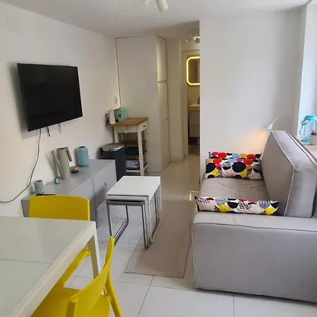 Summer Joy Apartment Supetar